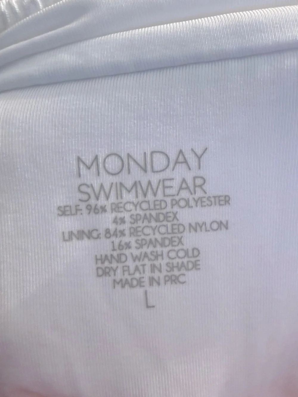 Monday Swimwear White Crinkle Ribbed Bikini Bottom, size Large NWT
